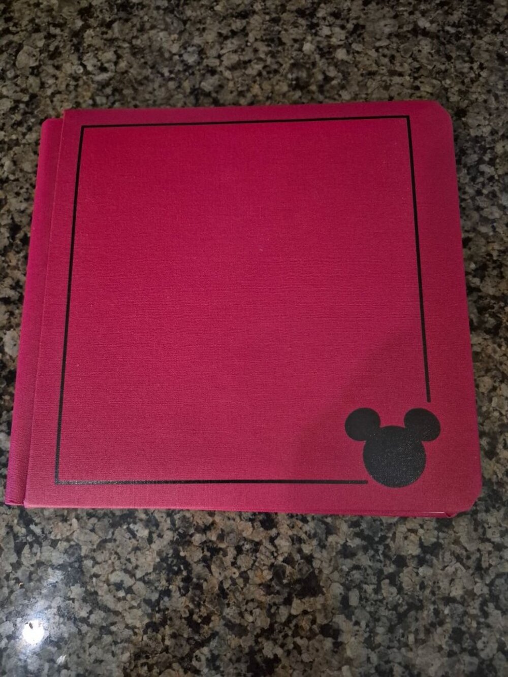 Disney Creative Memories Mickey Mouse Red Scrapbook Album 7 x 7 12 Pages  USA